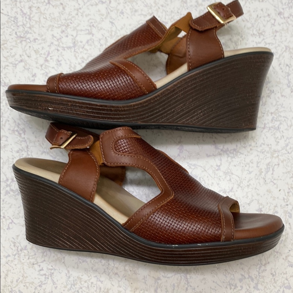 SAS Brown Leather Wedge Sandals with Slingback